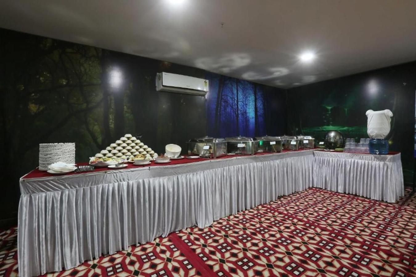 Hotel Castle Blue New Delhi Near Igi Airport Εξωτερικό φωτογραφία
