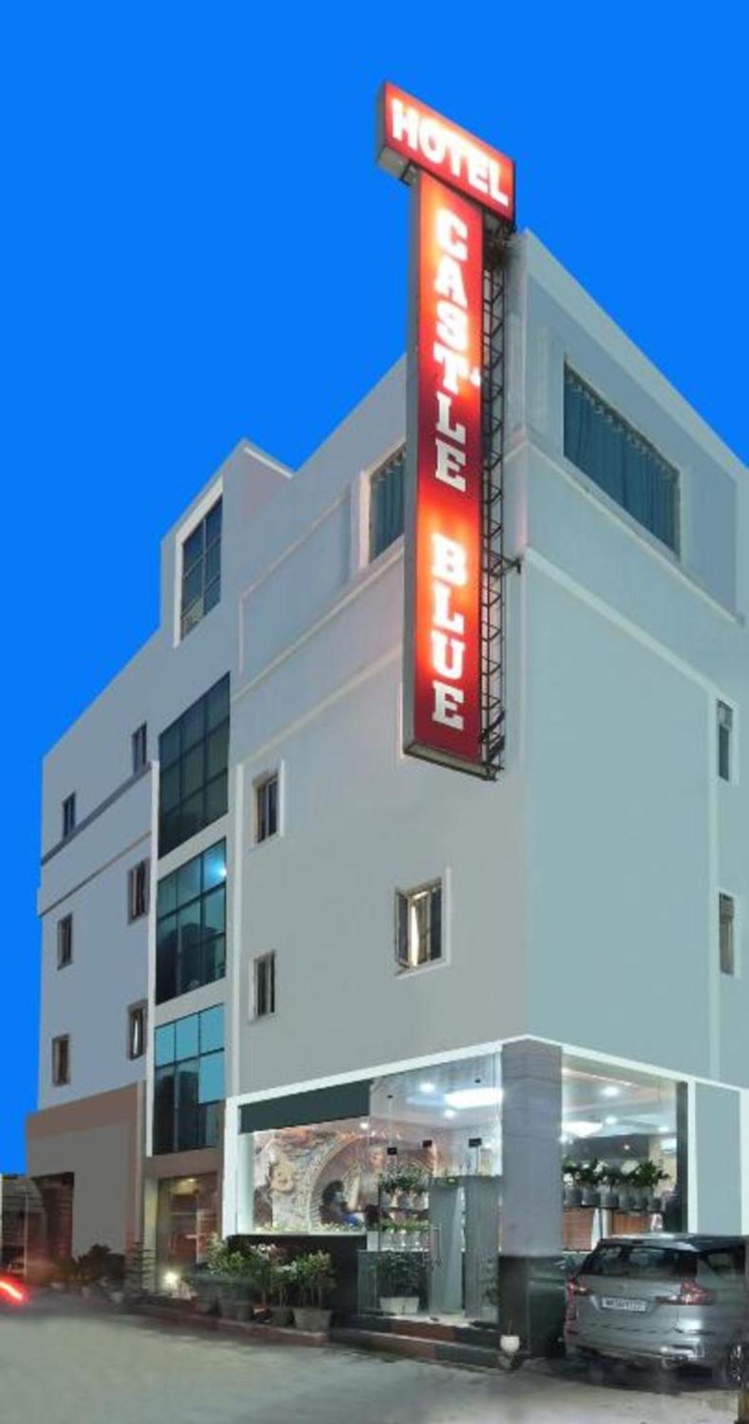 Hotel Castle Blue New Delhi Near Igi Airport Εξωτερικό φωτογραφία